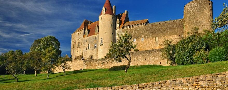 Castle de Castleneuf-en-Auxois