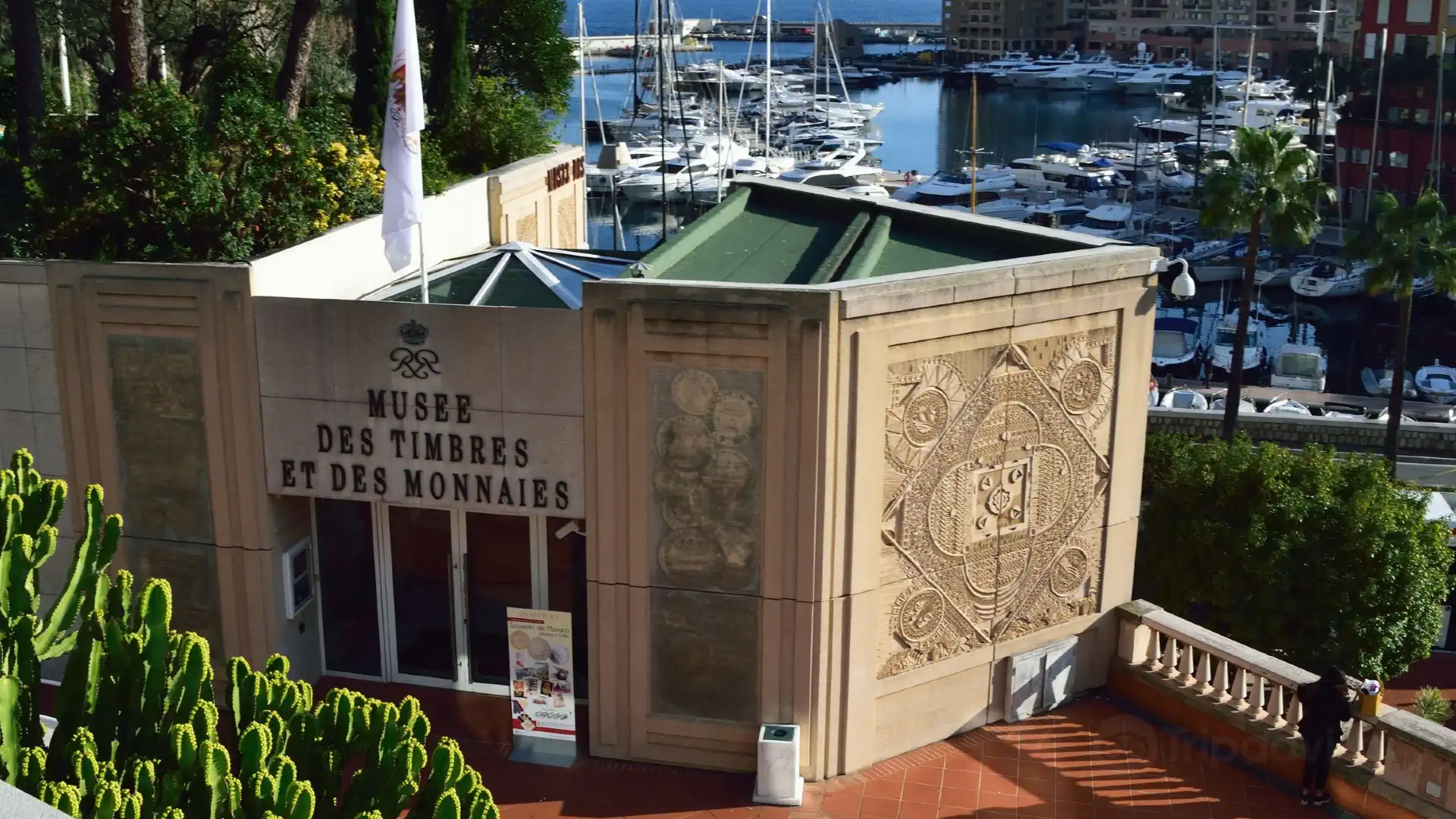 Hotels near Museum of Stamps and Coins