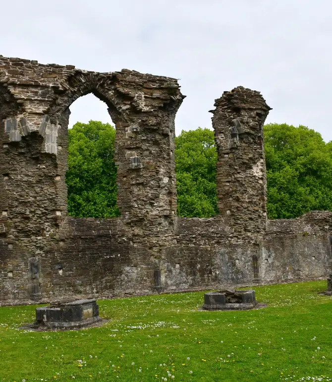 Dyffryn Clydach