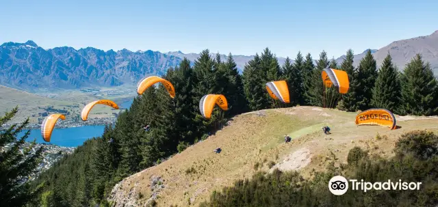 Paragliding in Queenstown