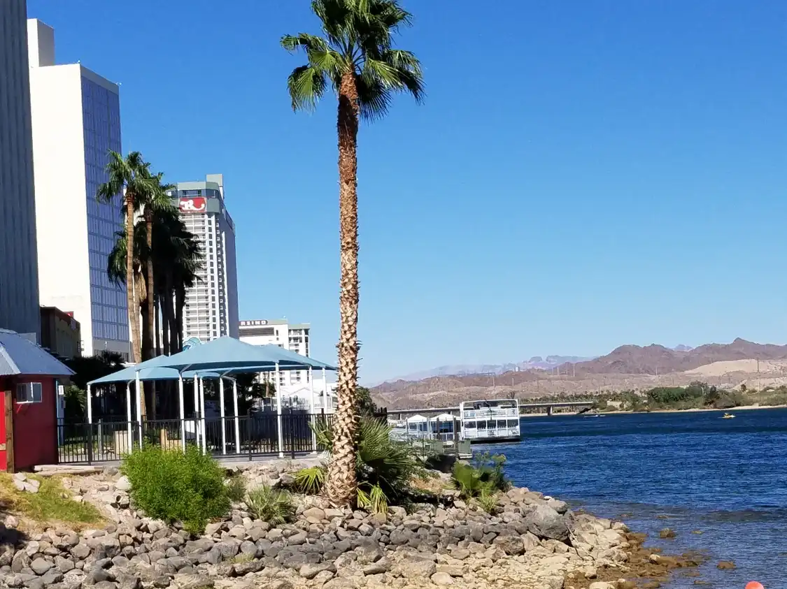 Hotels near Riverwalk Trail