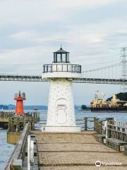 Aruka Port East Breakwater Lighthouse