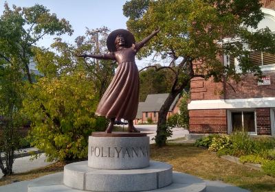Pollyanna Statue