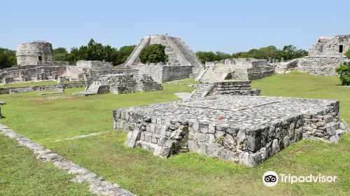 Mayapán Archaeological Zone