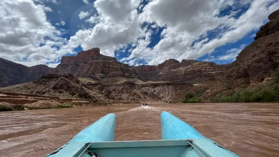 Hualapai River Runners