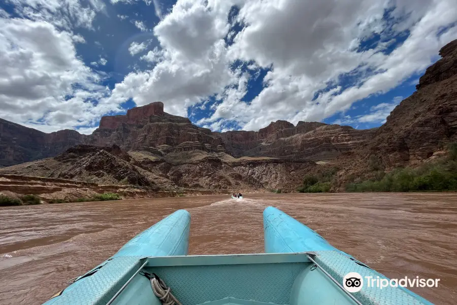 Hualapai River Runners