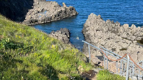 Páskahellir Cave