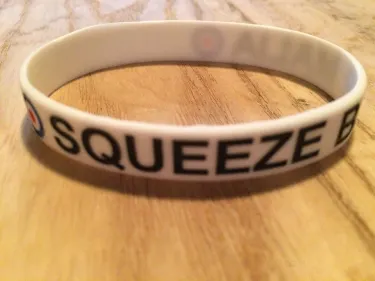 Squeeze Bar