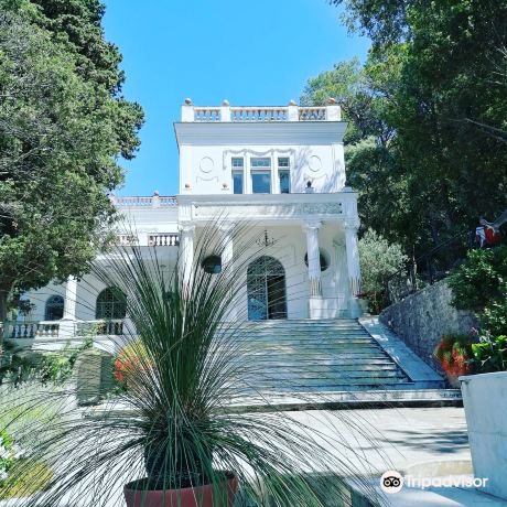 Villa Lysis
