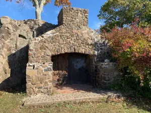 Heublein Tower