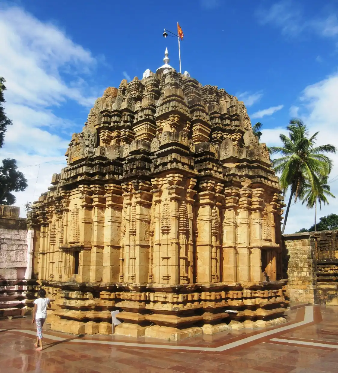 Hotels near Gokak Falls
