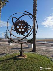 Escultura Rotary Club Melilla