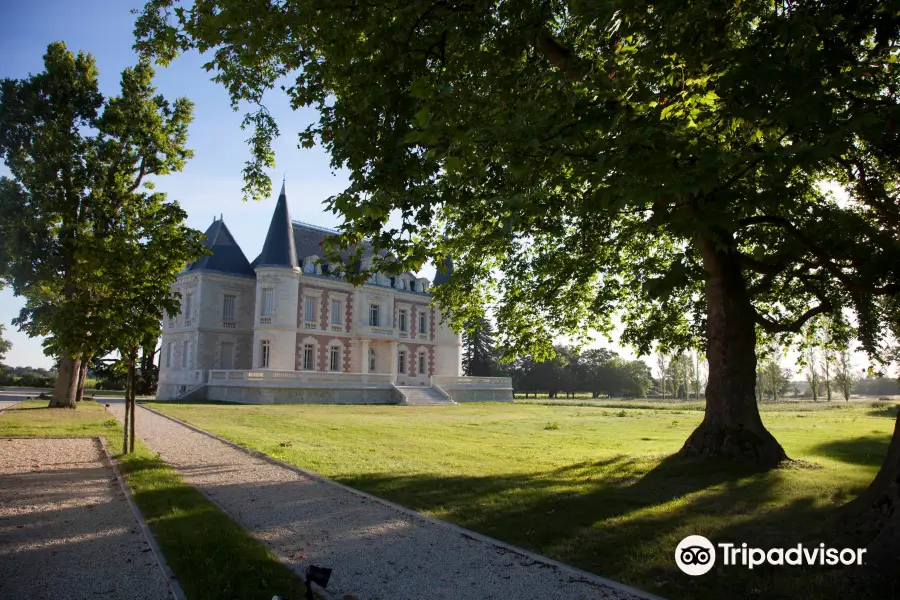 Castle Lamothe-Bergeron