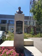 Monument to Lotaryov V. A.