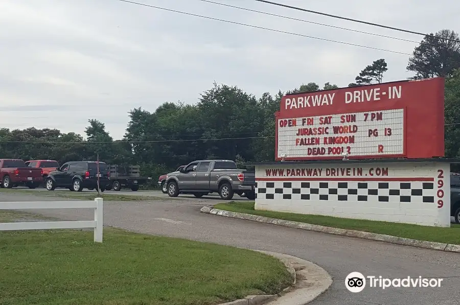 Parkway Drive-In Theatre