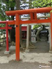 亀麿神社