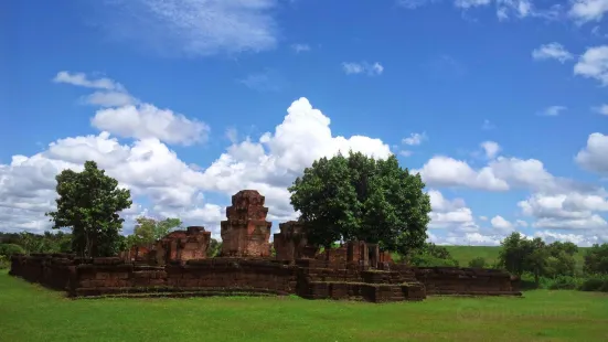 ปราสาทหนองหงส์ Khom / Khmer Ancient Historical Archeology Site