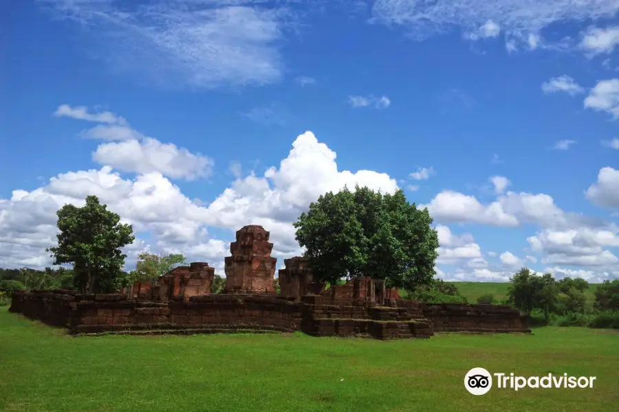 ปราสาทหนองหงส์ Khom / Khmer Ancient Historical Archeology Site