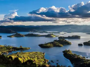 Lake Bunyonyi