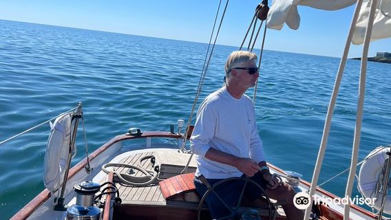 Silverlining Sailing Cruises