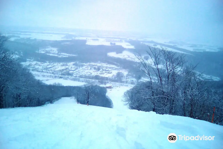 Shintokuyama Ski Area