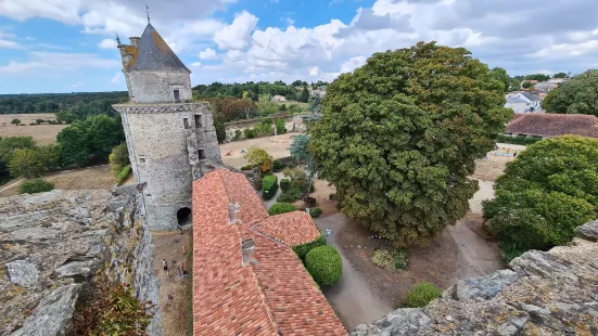 Chateau D'Apremont