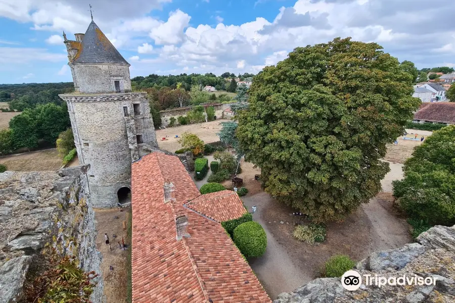 Chateau D'Apremont