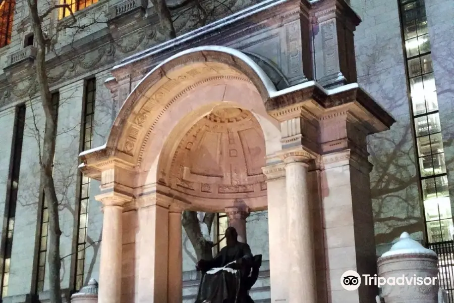 William Cullen Bryant Statue