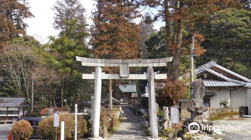 宇奈岐日女神社