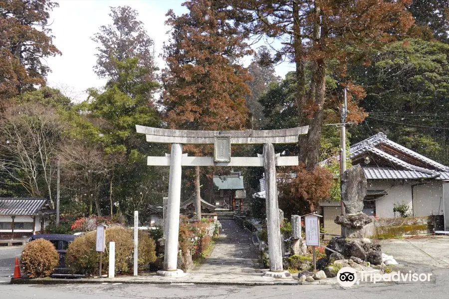 宇奈岐日女神社