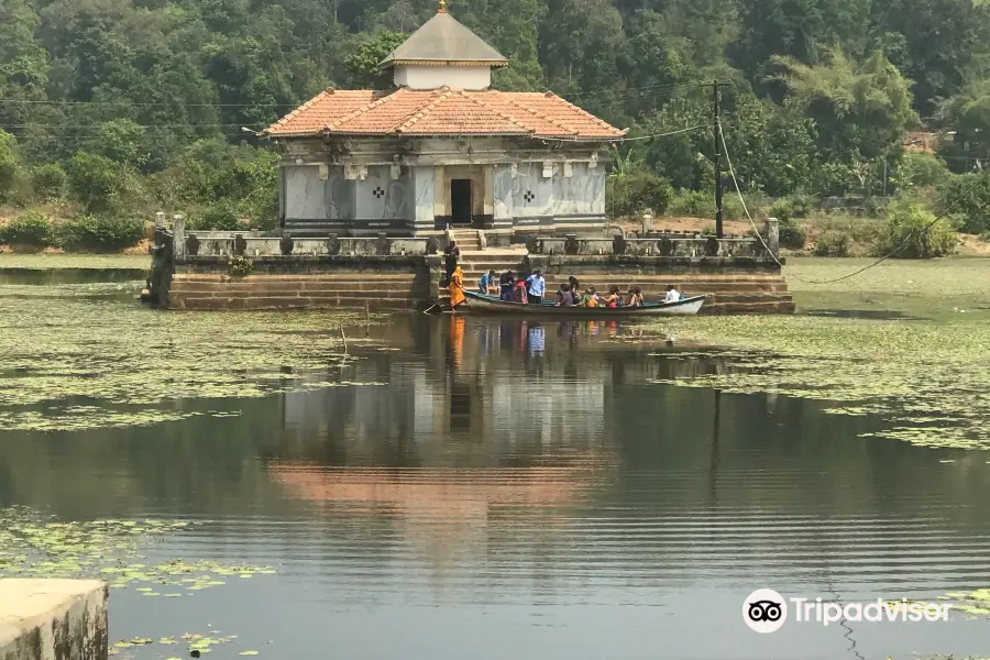 Varanga Lake Jain Temple