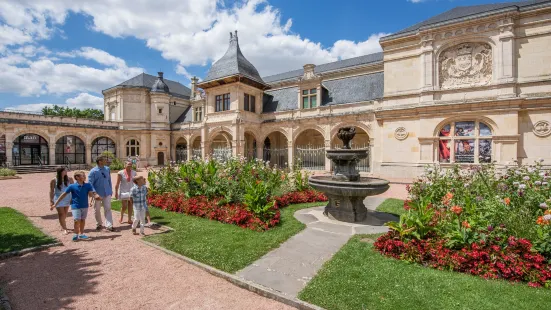 Musee Anne de Beaujeu