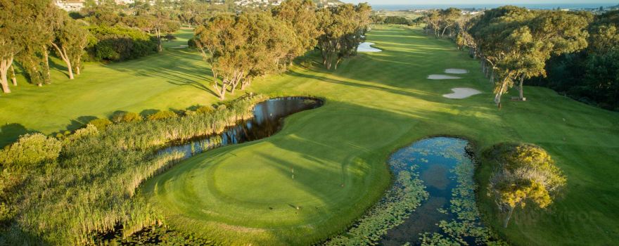 Clovelly Country Club