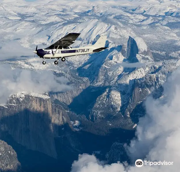 Skydive Yosemite