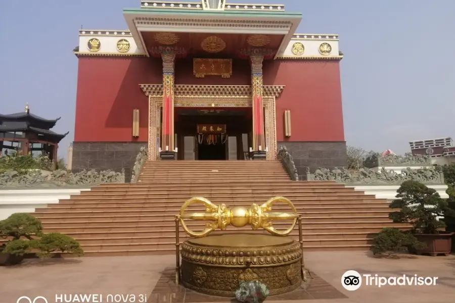 Karma Kagyu Temple