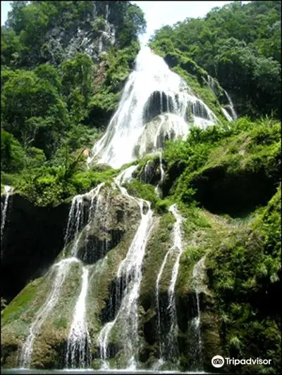 Mengdong River Scenic Resort