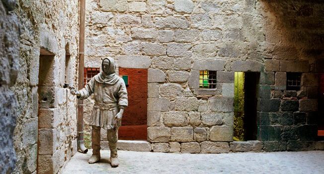 Museu d'Història Medieval de la Cúria-Presó, s.XIV