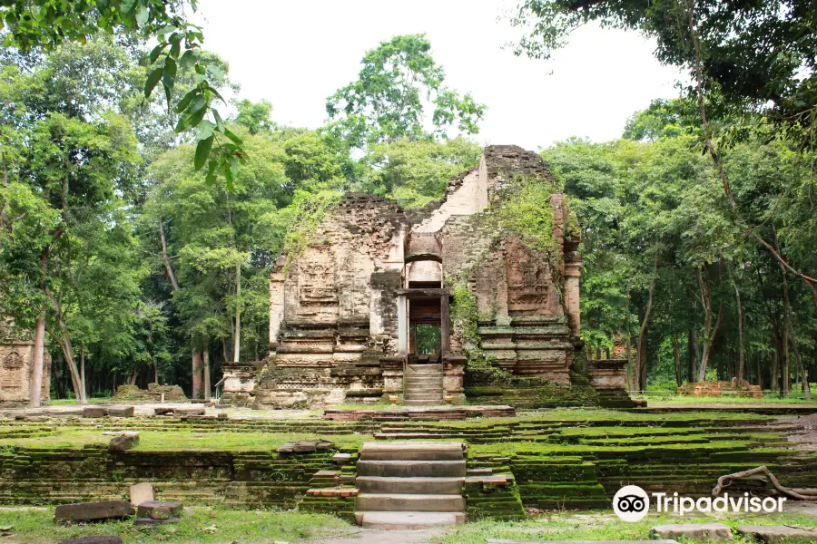 Sambo Preykuk Temples