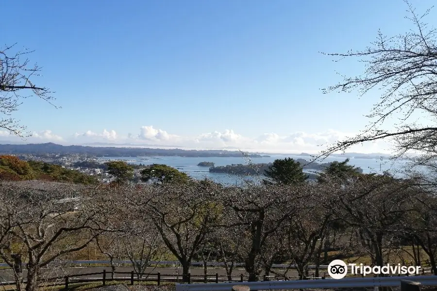 西行戻しの松（平安時代）公園