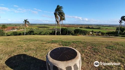 The Hummock Lookout