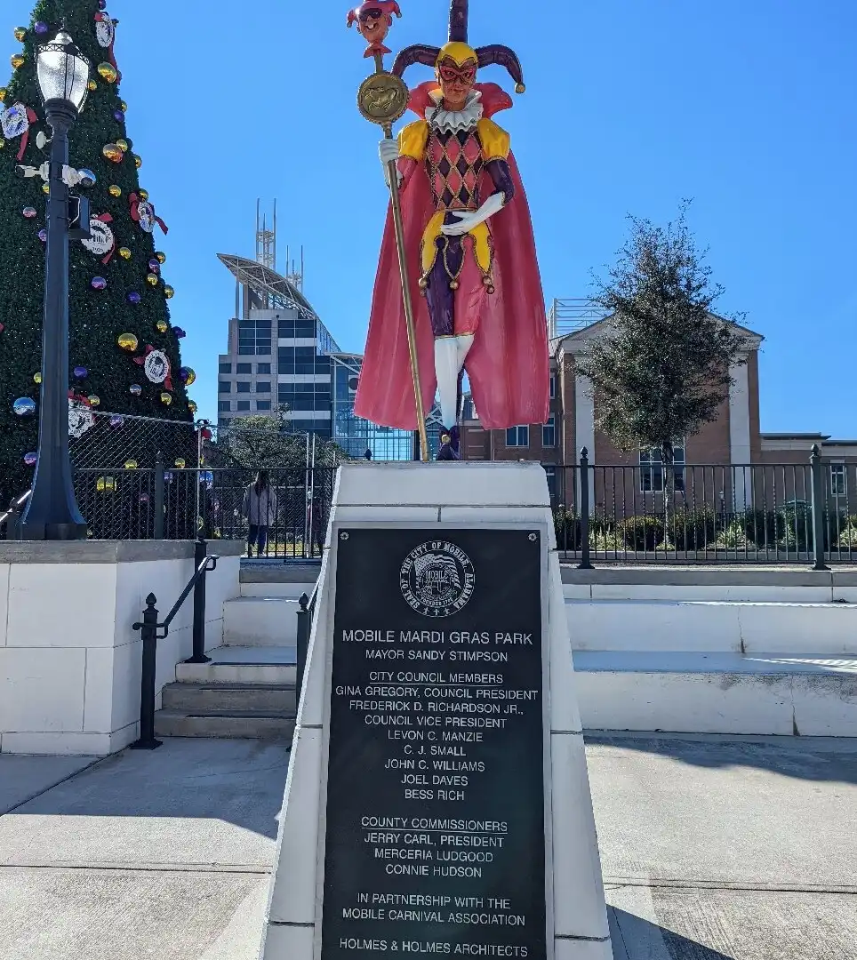Hotels near Mardi Gras Park