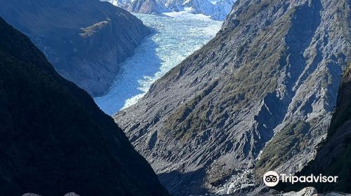 Fox Glacier South Side Walk