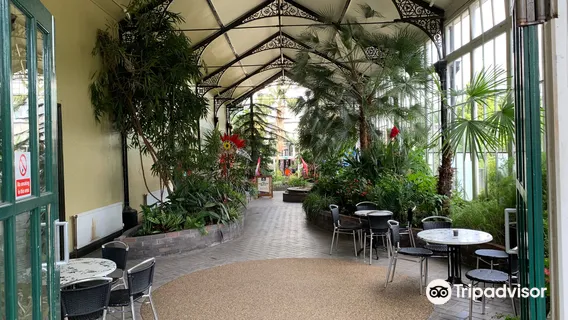 Pavilion Arts Centre