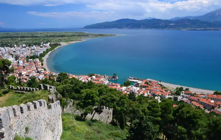 Hotels near Adelfotis Metamorfoseos Sotiros Nafpaktou, Holy Metamorphosis Monastery