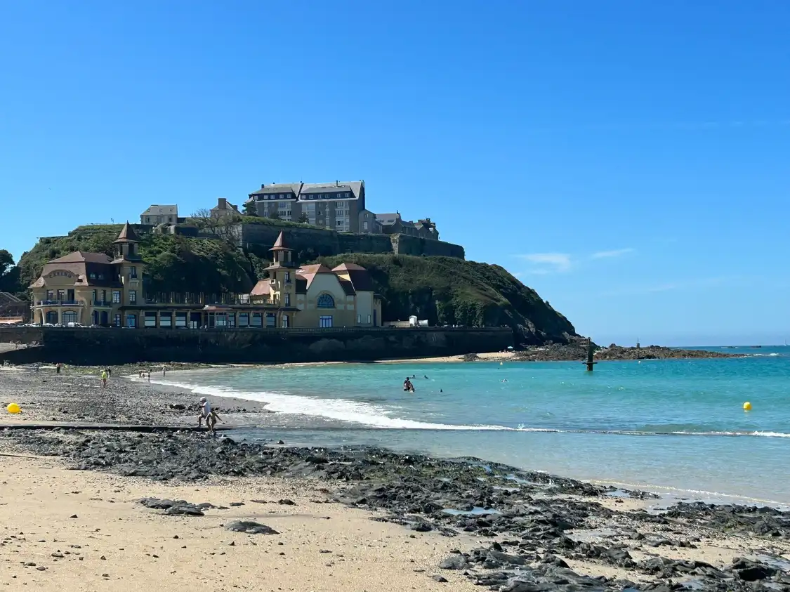 Hotels near PLAT GOUSSET BEACH IN GRANVILLE