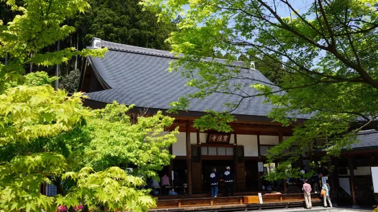 Hotoku-ji Temple