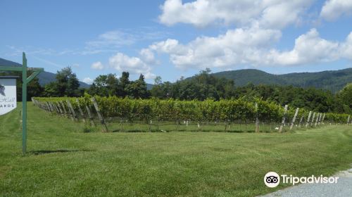 White Hall Vineyards