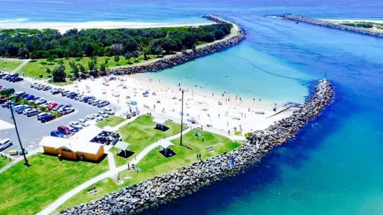 Tuncurry Rock Pool