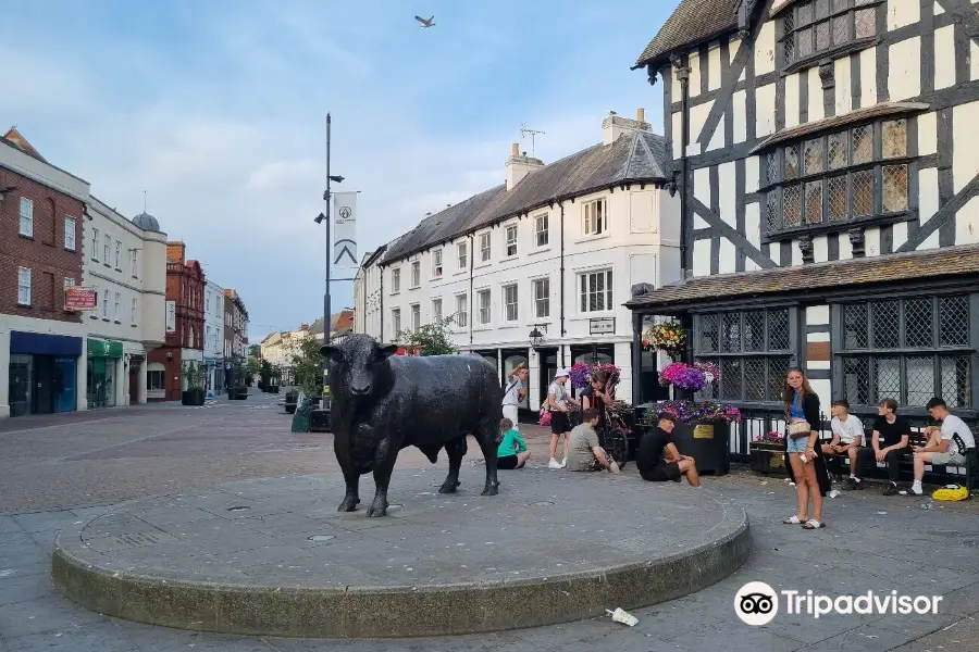 The Hereford Bull Statue