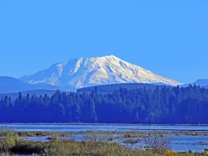 WA Parks Mt Saint Helens Interpretive Center